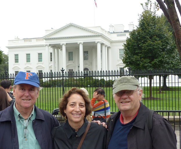 Randall, Doria, and Dwight outside the White House